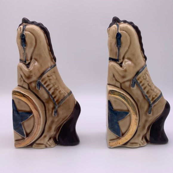 Rearing Horses Salt and Pepper Shakers - Picture 5 of 7